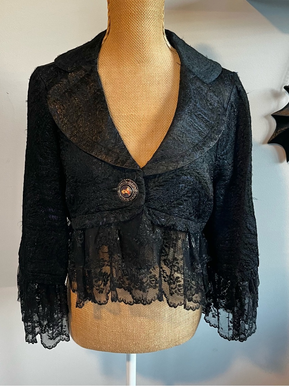 Vintage Ivy Jane Black Lace Gothic Victorian Cropped Jacket Medium